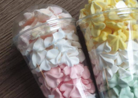 Безе в стакані