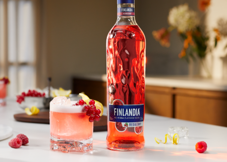 Горілка Finlandia "Redberry" 0,5л Алк.40% ТМ Finlandia+