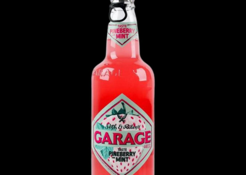 Пиво спеціальне Garage "Pineberry Mint" 0,440л. Алк.4,4% скло ТМ Carlsberg Ukraine+
