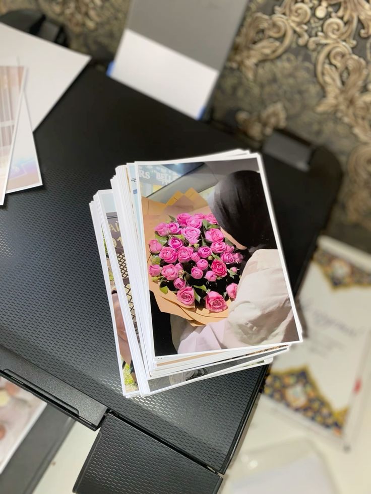 Менше фото Глянець