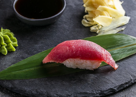 Нігірі з тунцем