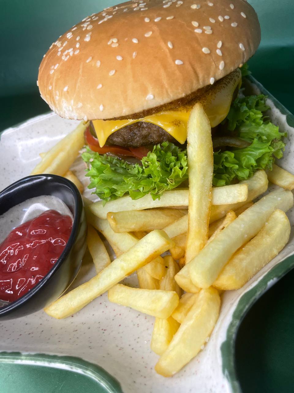 Beef бургер сирний